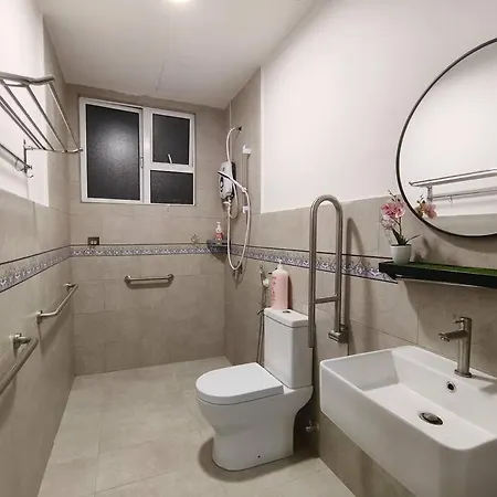 Lv13 Poolview Kuantan By Vhomestay Exterior photo